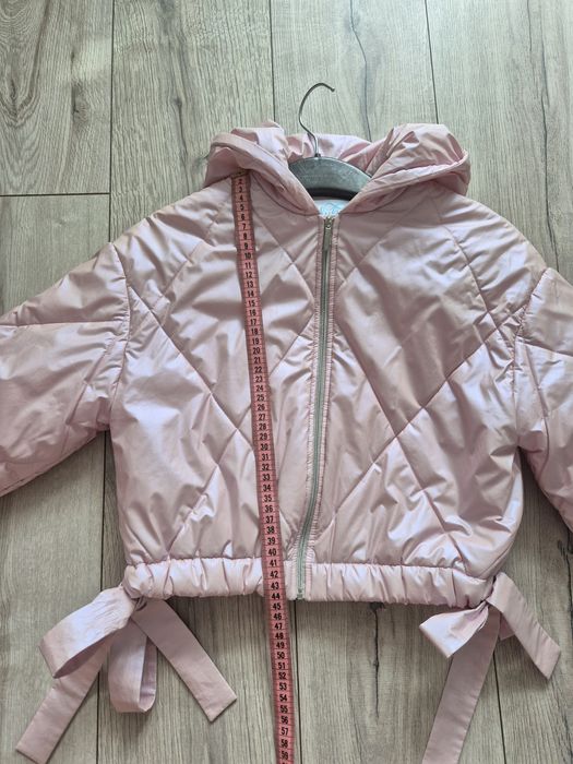 Куртка + кепка на дівчинку