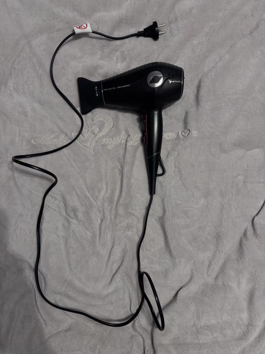 Професійний фен Rowenta CV613LF0