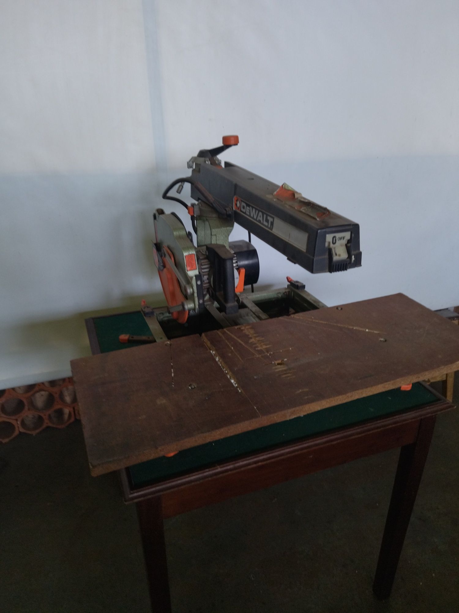 Dewalt 1201 2024 radial arm saw