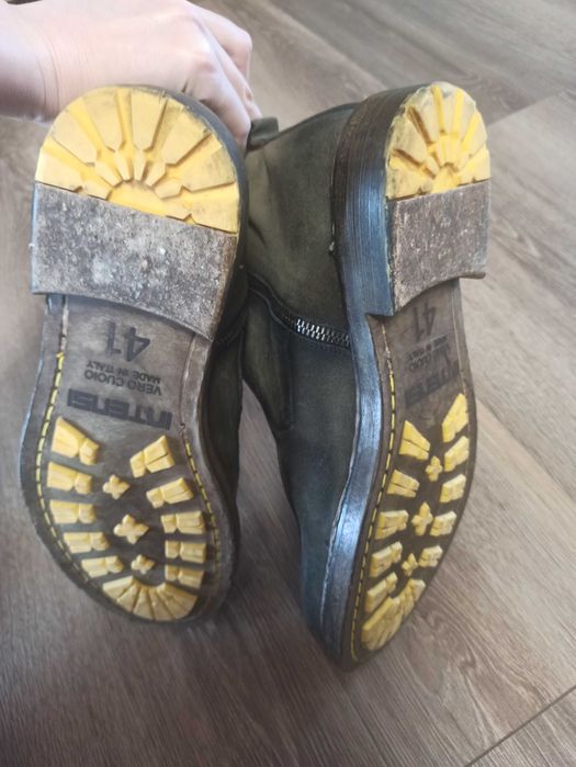 Демісезонні черевики чоловічі Intensi  41 р.