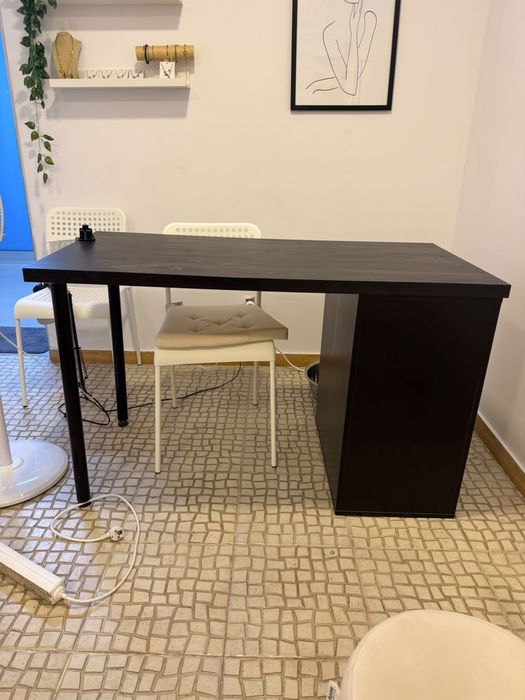 Secretaria preta