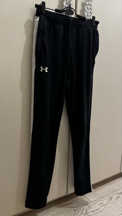 Штаны Under Armour