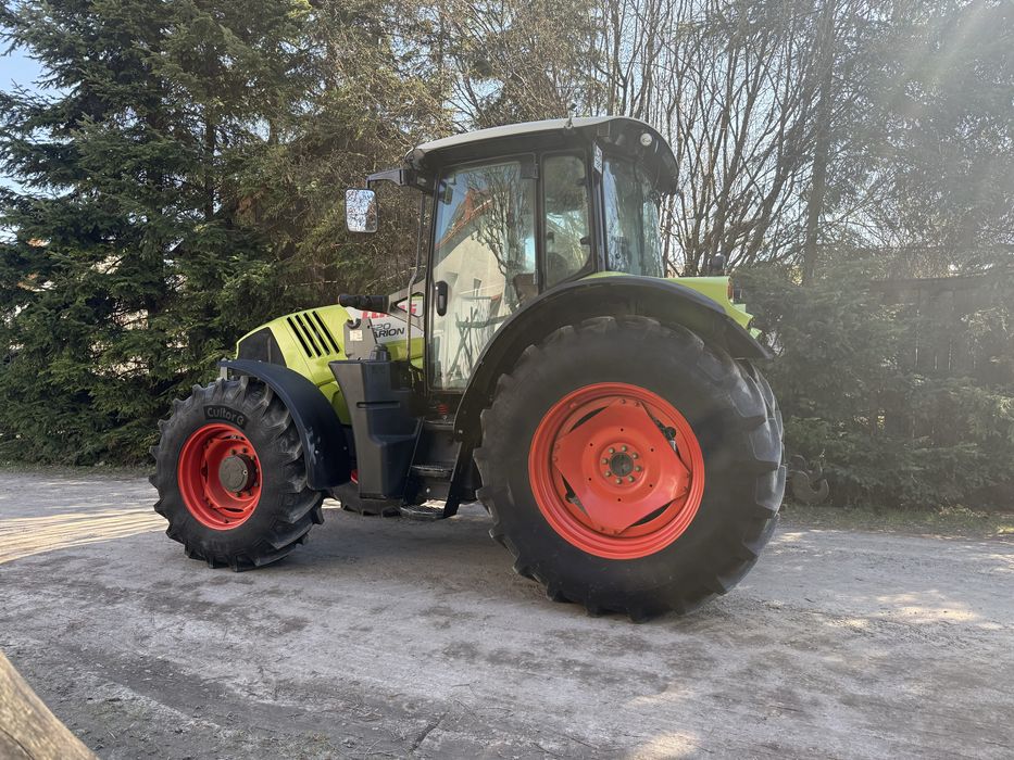 Claas arion 620 ciągnik rolniczy