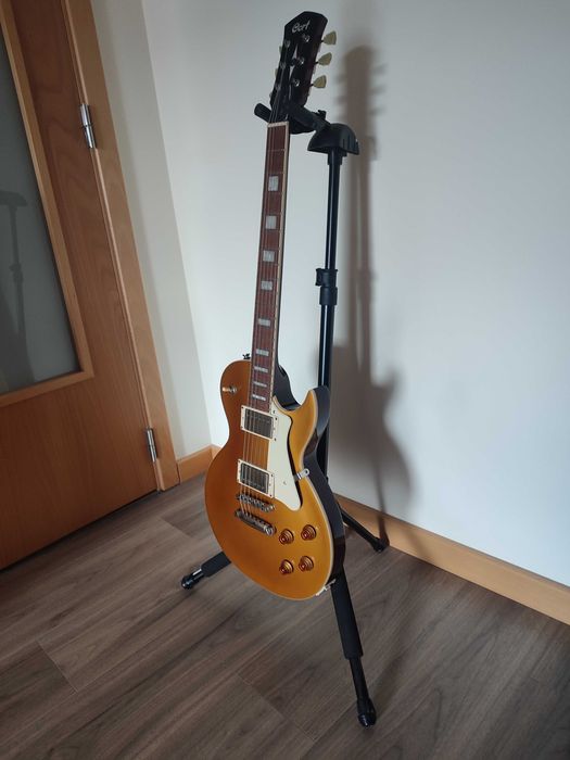 Guitarra elétrica Cort CR200 - Sunburst mais extras
