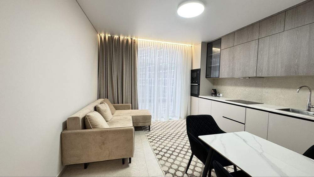 Продаж 1,5-кімнатної квартири \47м2 +30 м2 Тераса в ЖК Крістал/Crystal