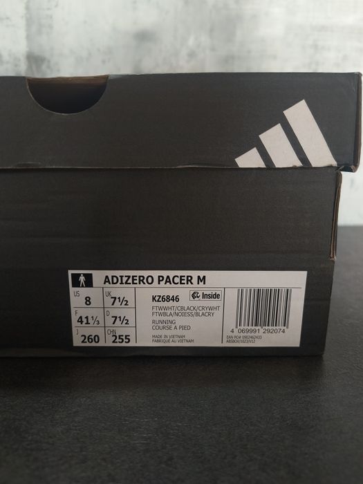 Nowe buty do biegania adidas Adizero Pacer 41⅓