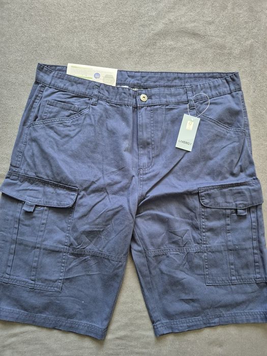 Livergy nowe spodenki cargo 56