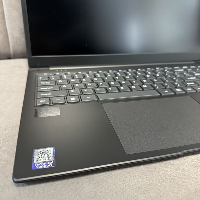 Новий ноутбук 17.3 дюйми M17S Intel Core i3 4/128