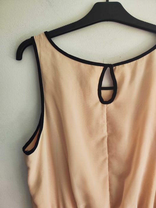 Lekka i zwiewna sukienka na lato XL