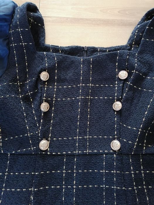 Elegancka sukienka granatowo zlota guziki 42 44