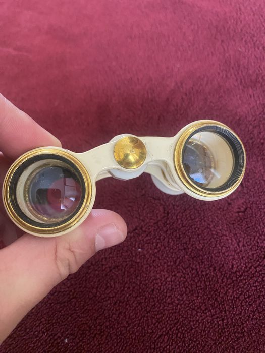 Бінокль радянський театральний