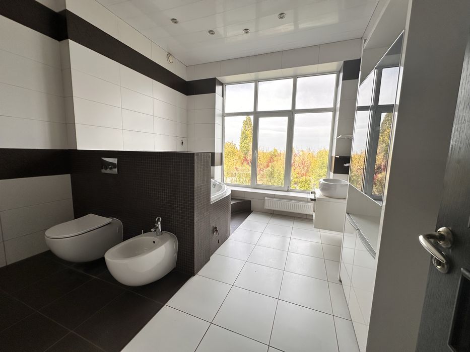 Продажа премиального дома с видом на Днепр