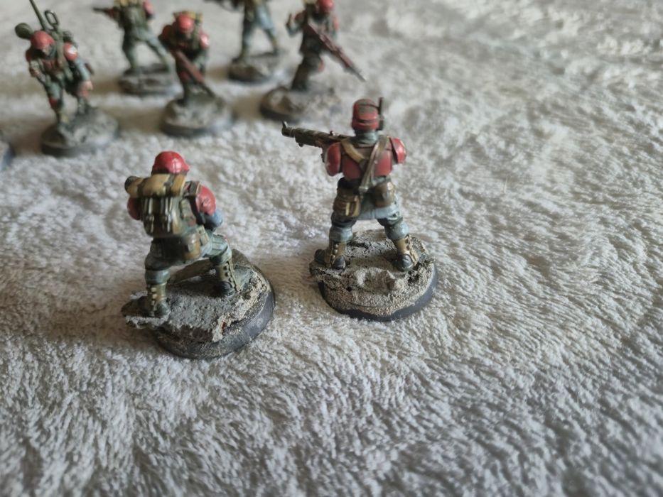 Warhammer 40k Astra Militarum Cadian Shock Troops 3

Troops 1
Troops 1
Troops 1