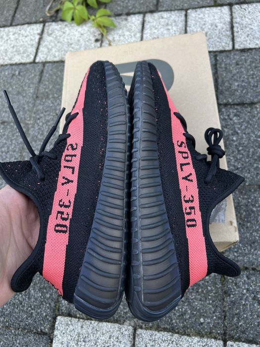 Adidas Yeezy Boost 350 V2 Red Stripe sneakersy buty czarne 45 1/3