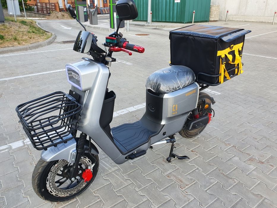 Електроскутер 500W Dominator електро велосипед = мопед Yamaha Gear гир
