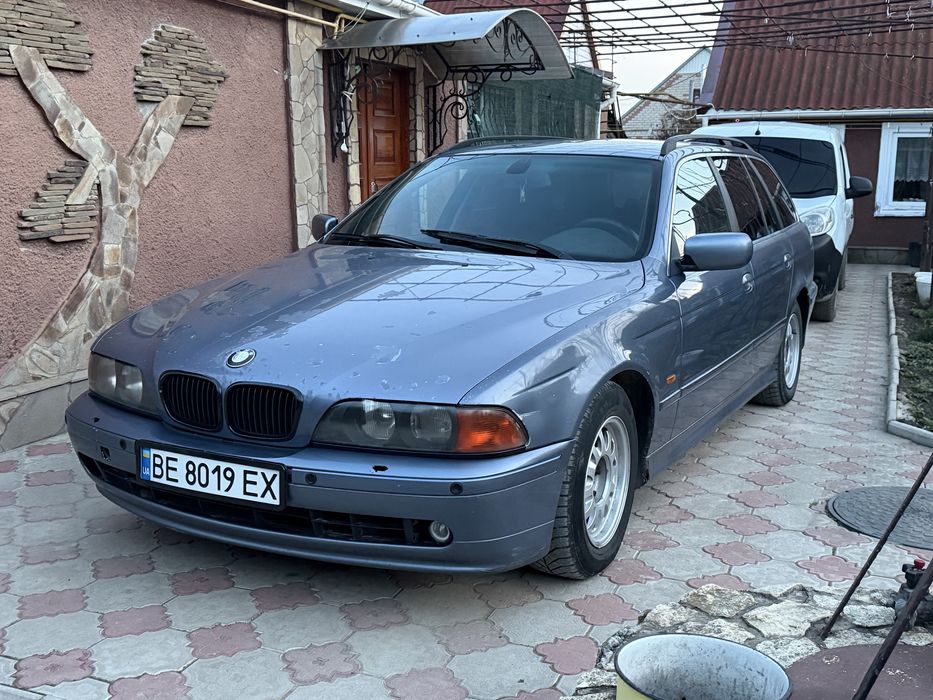 Продам BMW e39, 2.5 M57 , 2001 год