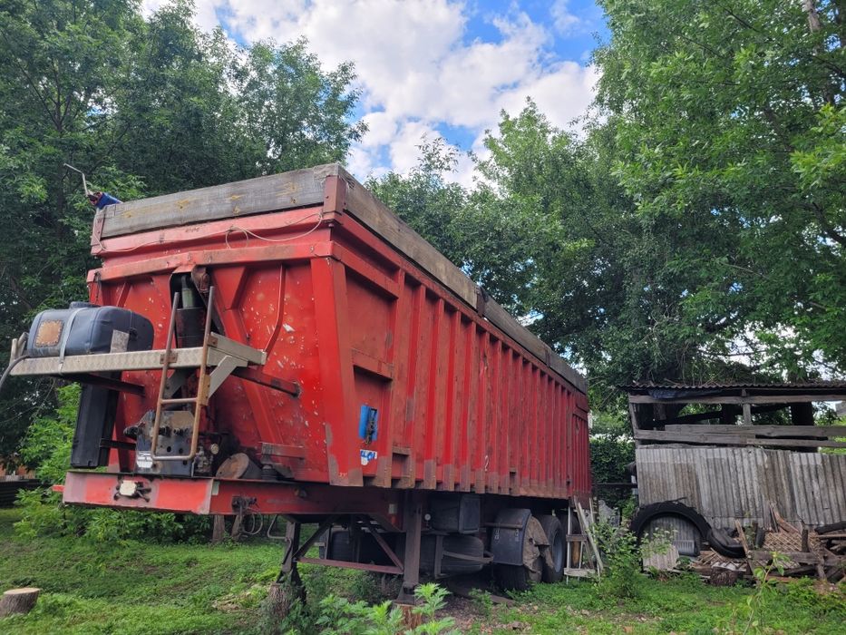 Причіп MOL MOL. Вантаж підйомність - 22 т.