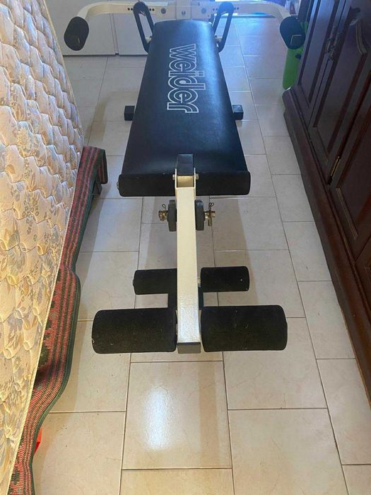 Maquina Musculação