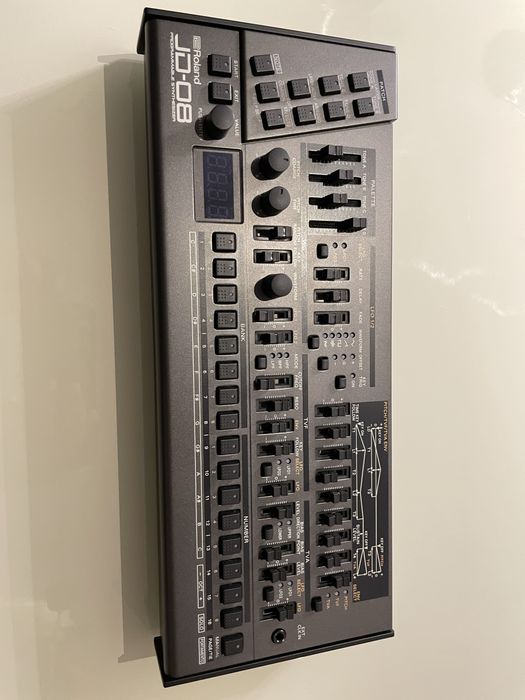 Roland Boutique JD-08 + DK-01 Dock