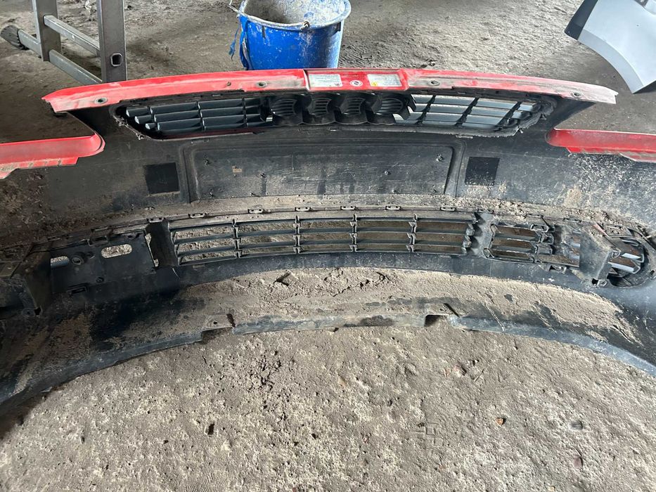 Audi A3 8L LIFT 00-03 zderzak przedni kompletny + grill / LY3H / czerwony