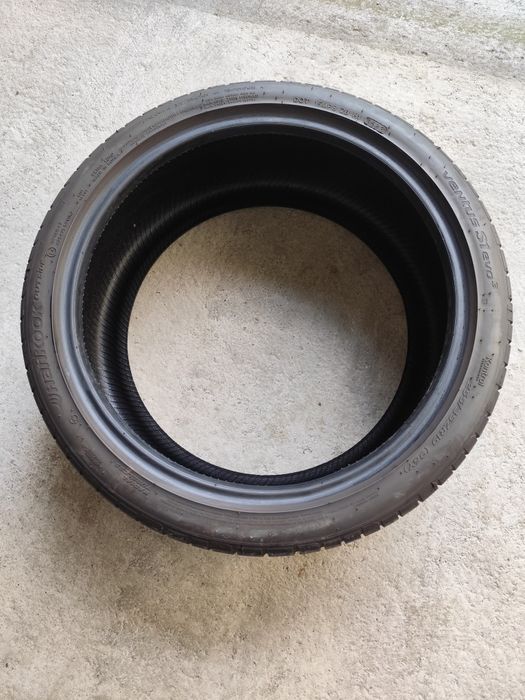 Pneu Hankook 255/35R19