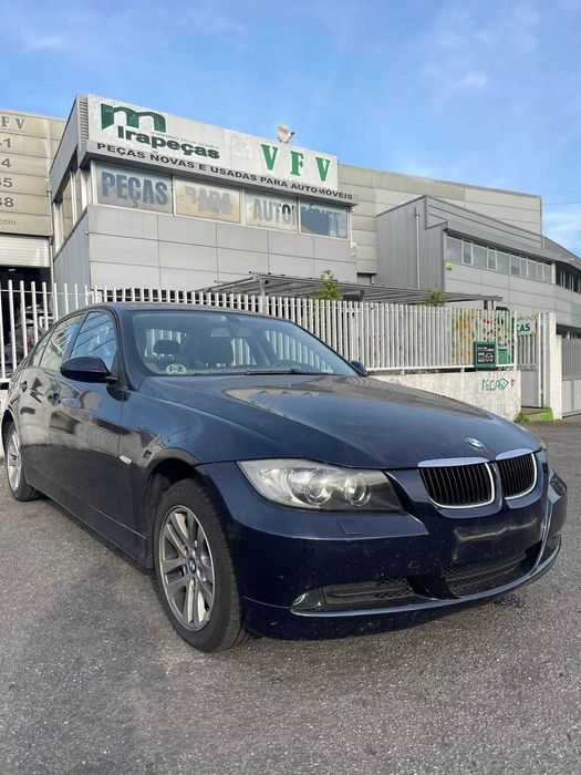BMW E90 DE 2007 para peças!