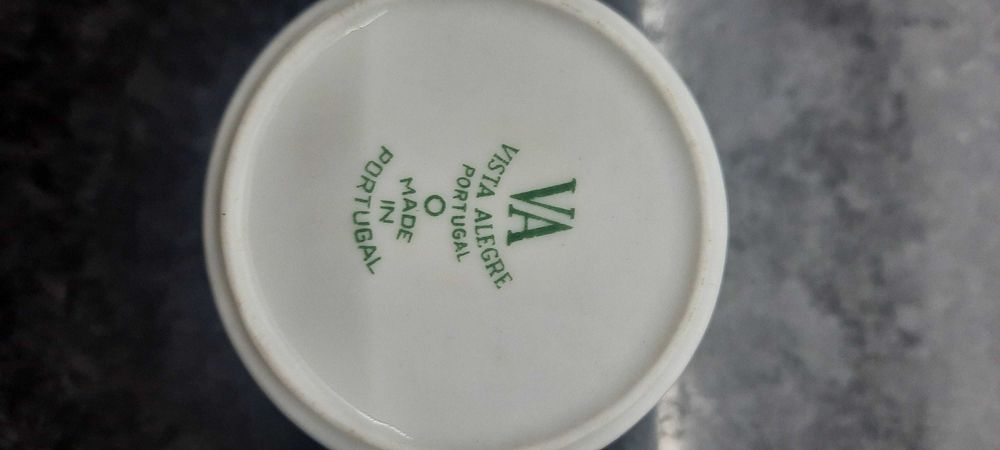 Vista Alegre, Pionia, conjunto 12chávenas café