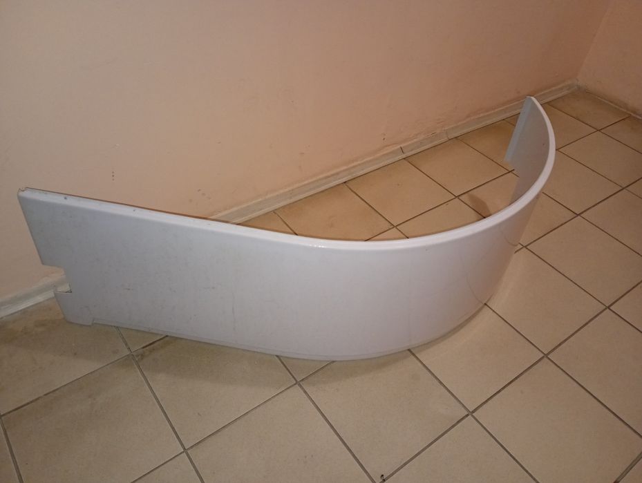 Панель для поддона душевой кабины.