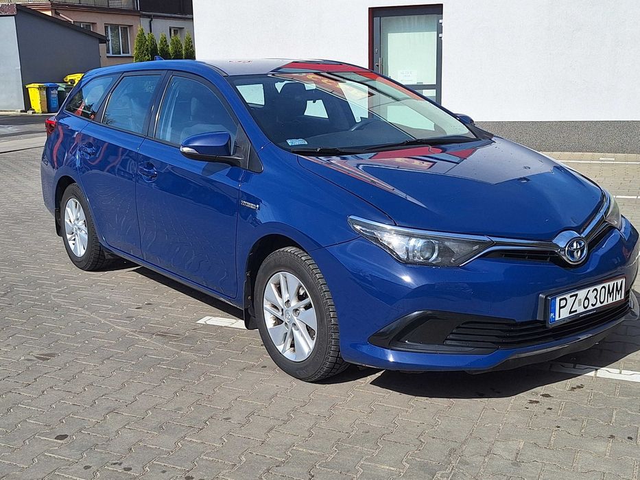 !!okazja toyota auris II 2017 r hybryda salon pl okazja !!