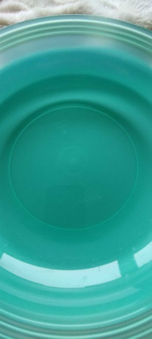 Tupperware - prato duplo lumisoso