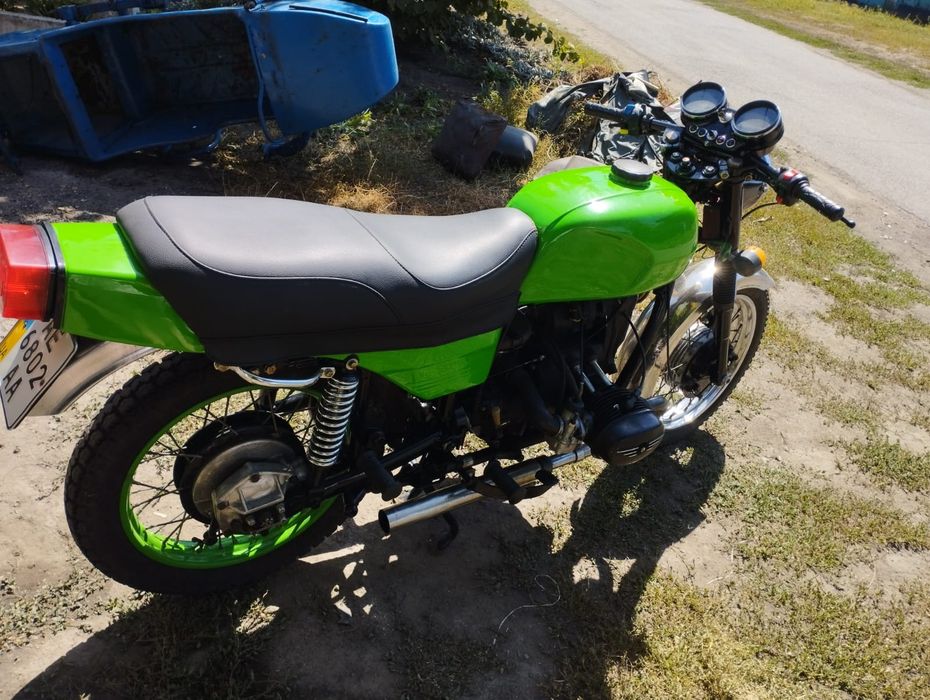 Продам мотоцикл Урал М-6736