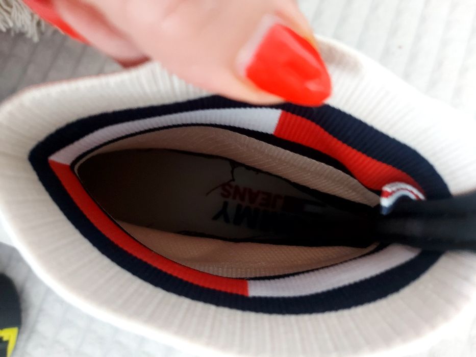 Tommy Hilfiger Tommy Jeans buty sportowe wsuwane adidasy roz 39