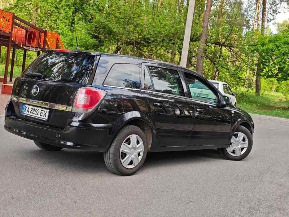 Продам Opel Astra H