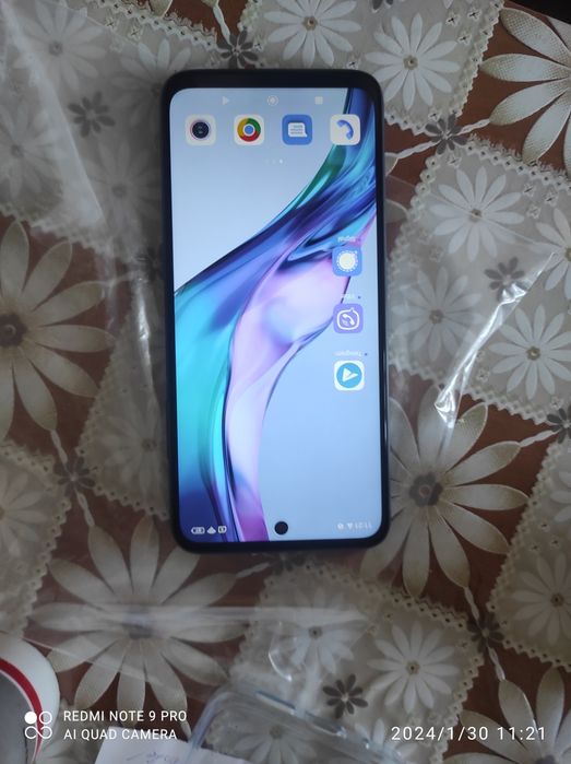 продам новый Redmi 10