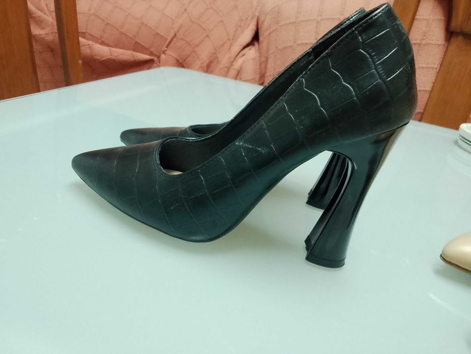 3 lindos sapatos como novos n 36