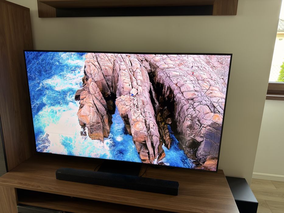 Samsung QLED 65”