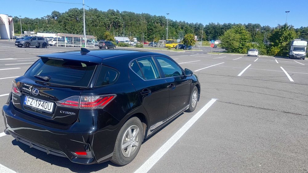 Lexus ct200h od prywatnej osoby
