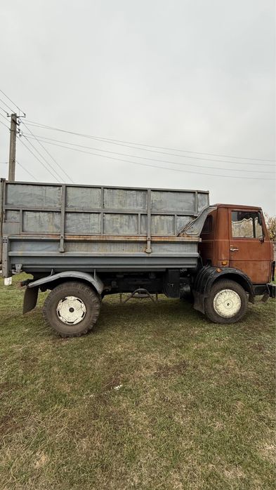 Продам МАЗ  5551