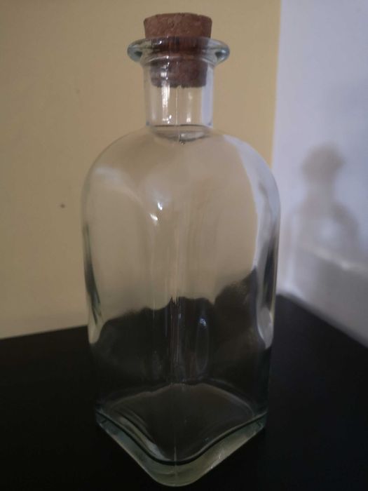 Garrafas de vidro para licor