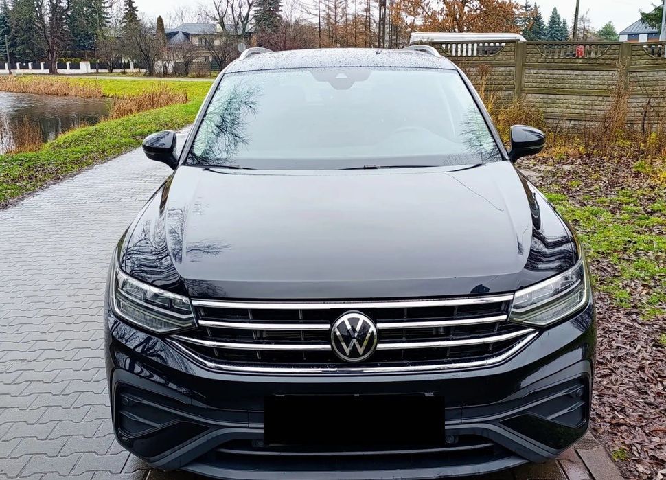 Volkswagen Tiguan 2021 рік
