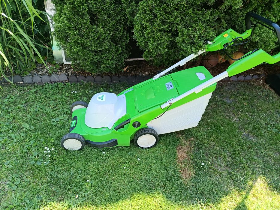Kosiarka elektryczna viking  z napędem