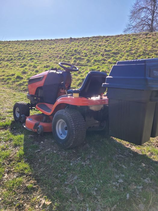 Husqvarna YT42CS (116cm) 22 HP (kosiarka,traktorek)
