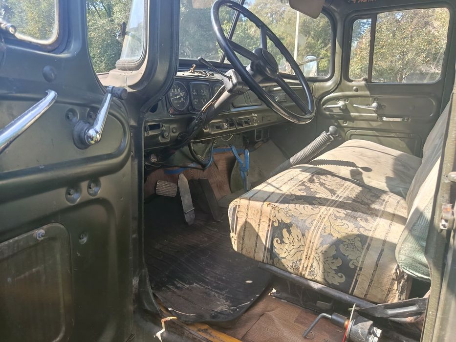 ЗІЛ 130 (бортовий)