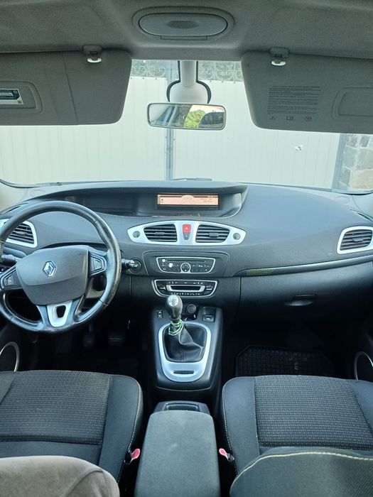 Продам Renault grand scenic