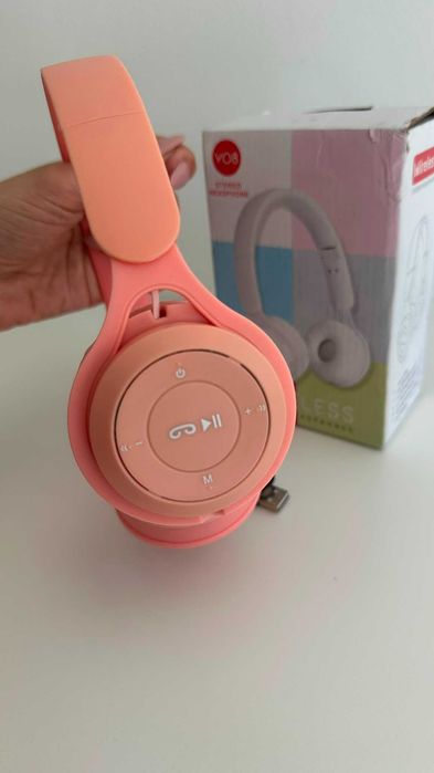 Fone Bluetooth com carregador