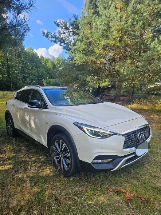 Infiniti QX30