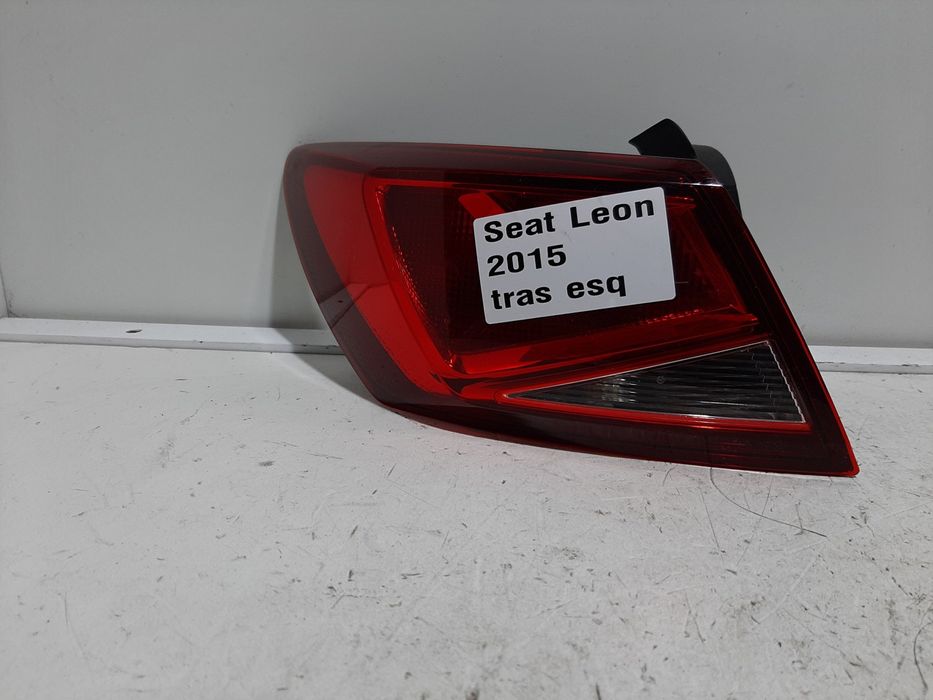 Farolim esquerdo SEAT Leon (5F1)