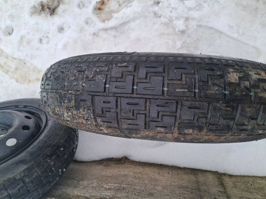 Продам 2 колеса нові
