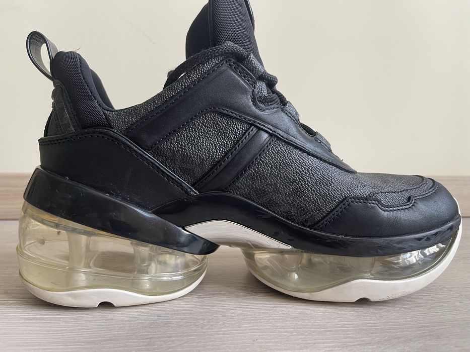 Кросівки Michael Kors