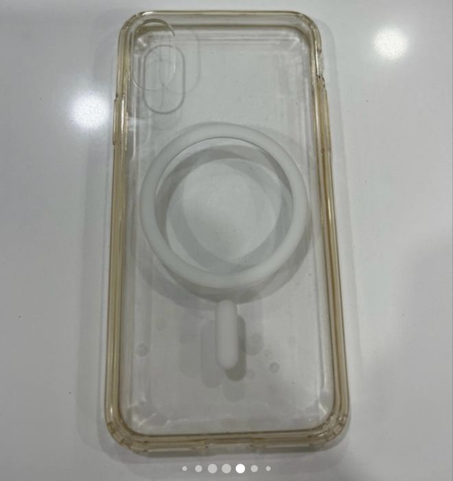 IPhone X com 3 capas